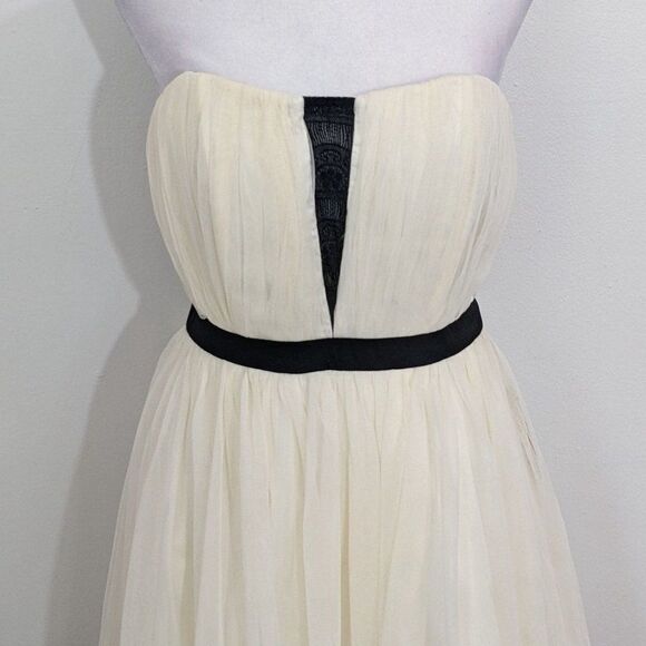 a. drea Cream Strapless Tulle Mini Cocktail Dress NWT Size Small - Picture 4 of 9